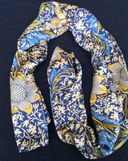 william morris shawl1 william morris shawl1